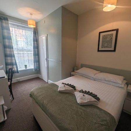 Hotel Royal Pier Sandown Esterno foto