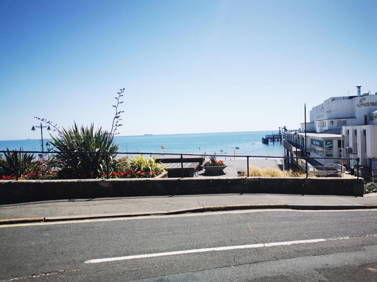 Hotel Royal Pier Sandown Esterno foto