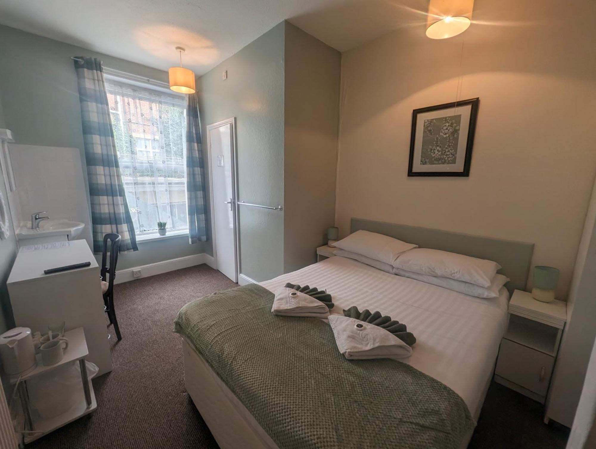 Hotel Royal Pier Sandown Esterno foto