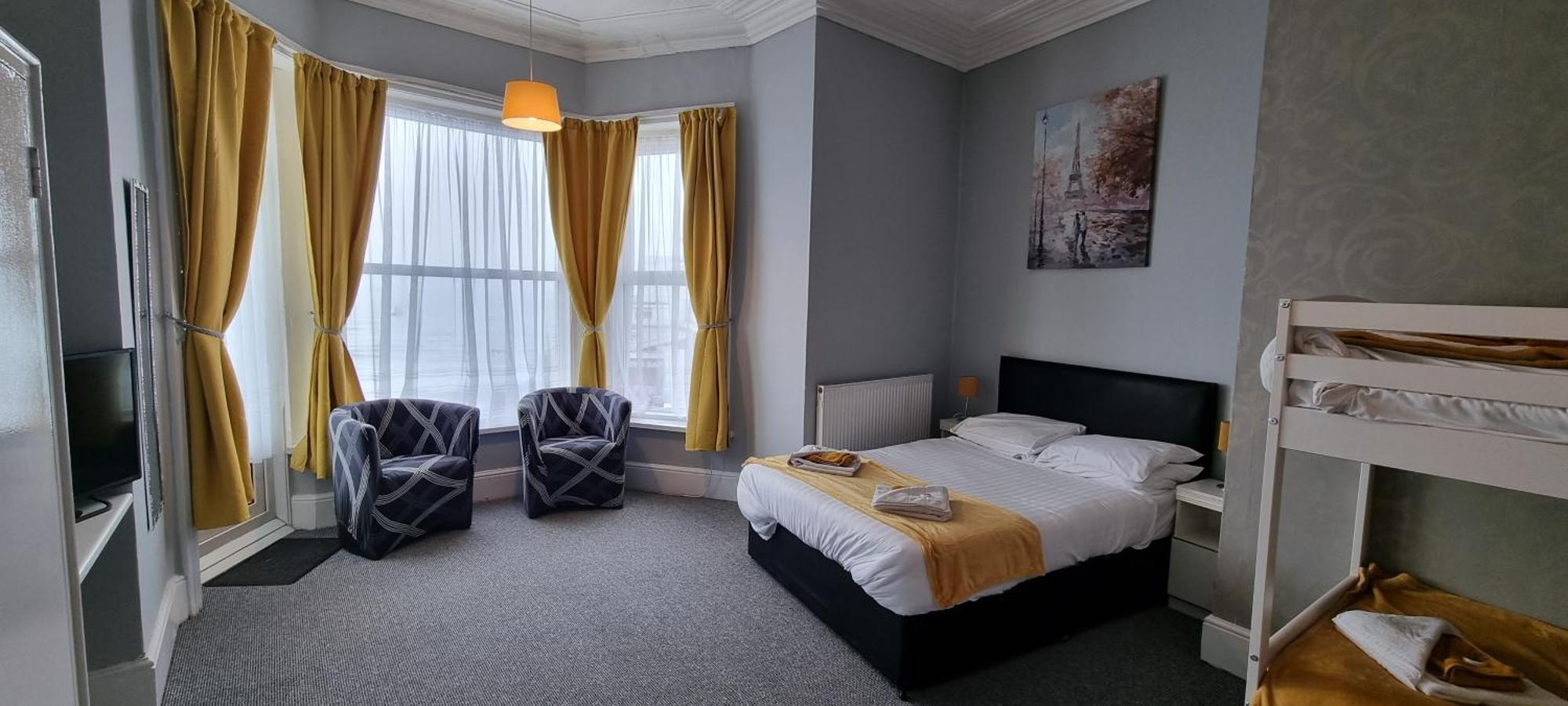 Hotel Royal Pier Sandown Esterno foto