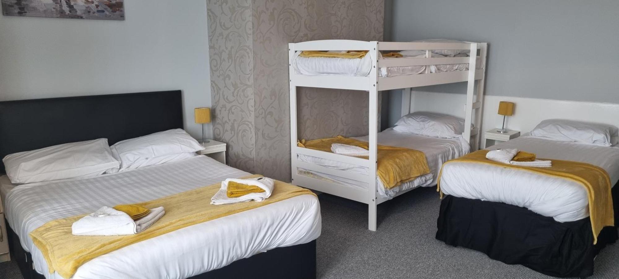Hotel Royal Pier Sandown Esterno foto